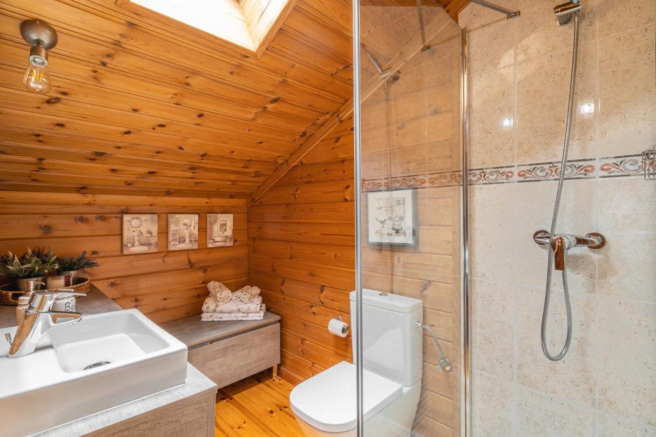 Espectacular Apartamento De Madera Frente Al Rio Ter - Camprodon Eksteriør billede